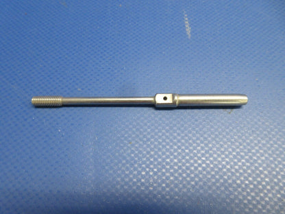 3/32 Cable Stud P/N MS21260-L3LH LOT OF 29 NOS (0524-1954)