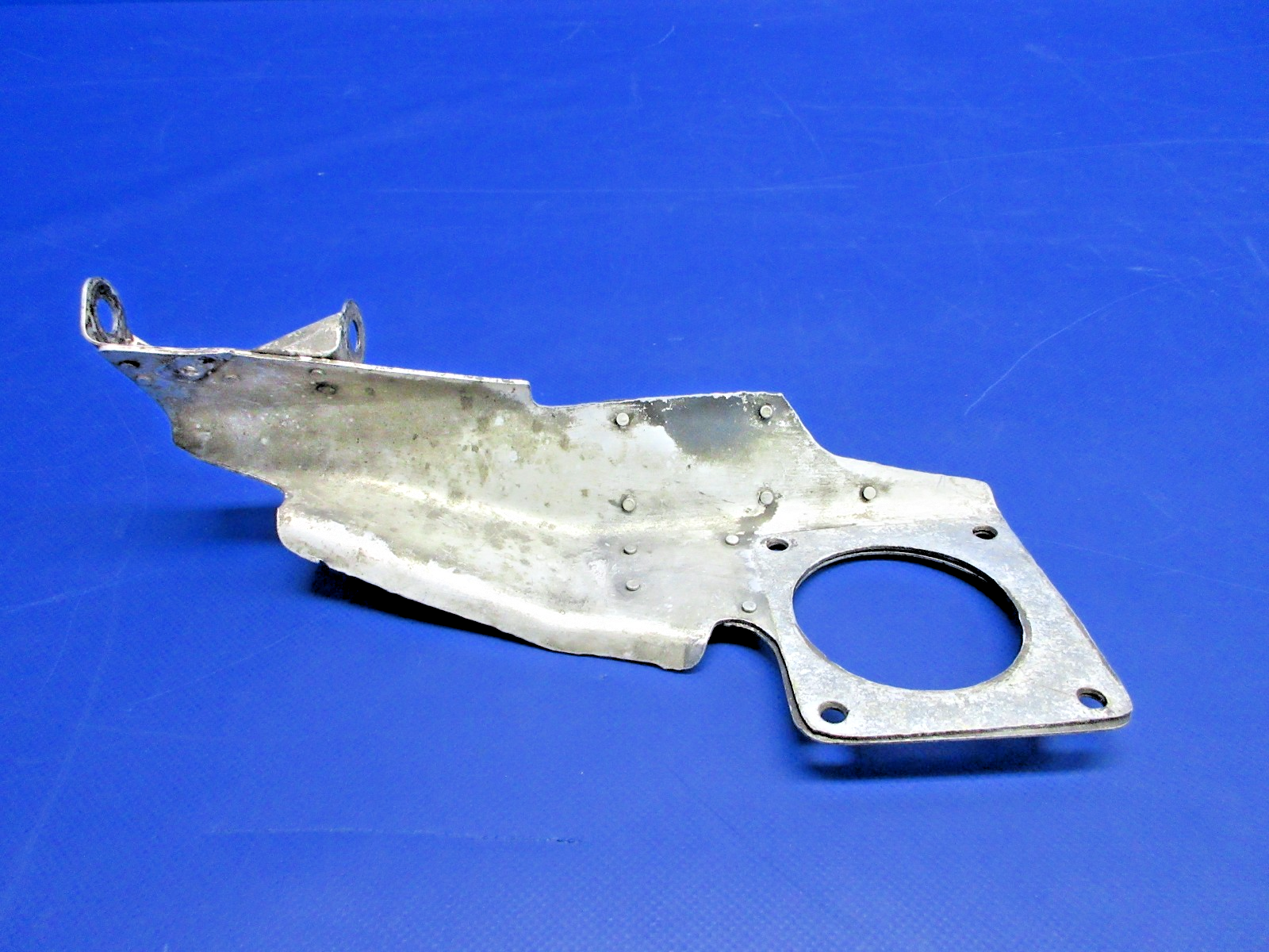 Cessna 310 / 310I Engine Control Bracket P/N 0850449-4 (0326-936)2