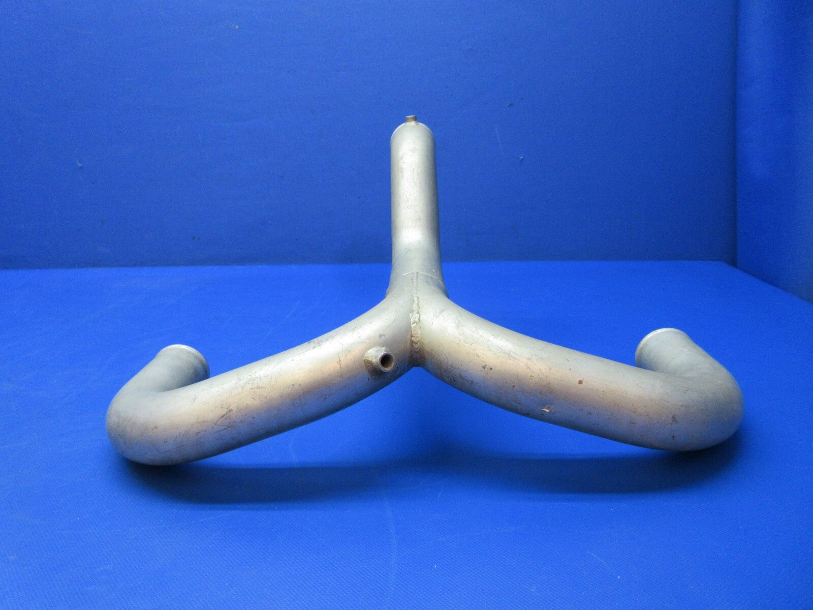 Continental Manifold Riser / Balance Tube P/N 628383 (0124-1496)5