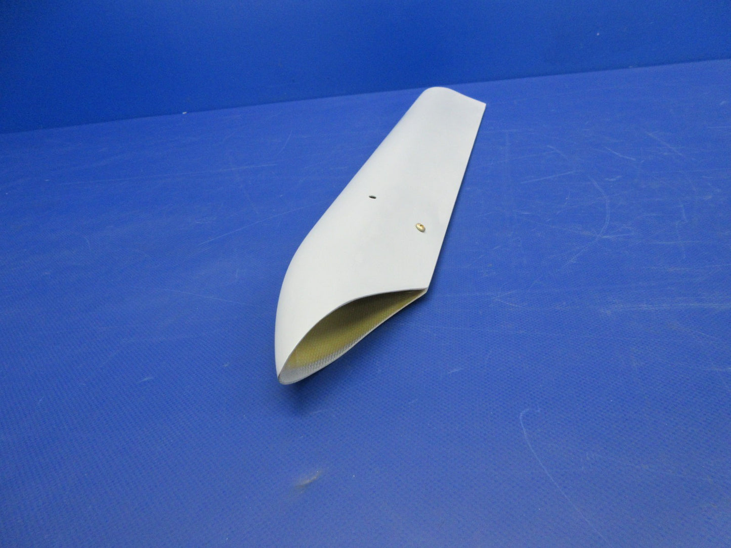 Cirrus SR20 / SR22 Nose Gear Strut Fairing P/N 17472-001 NOS (0326-954)9