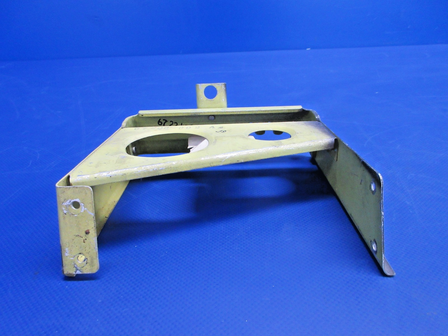 Piper PA-28 / -28R Throttle Control Quadrant Bracket P/N 67224-02 NOS (0426-732)6