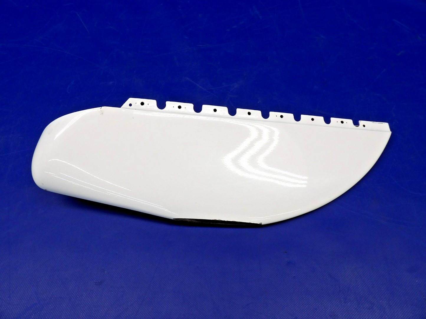 Cirrus SR20 / SR22 Rudder Bottom Fairing P/N 20917-003 (0426-1314)3