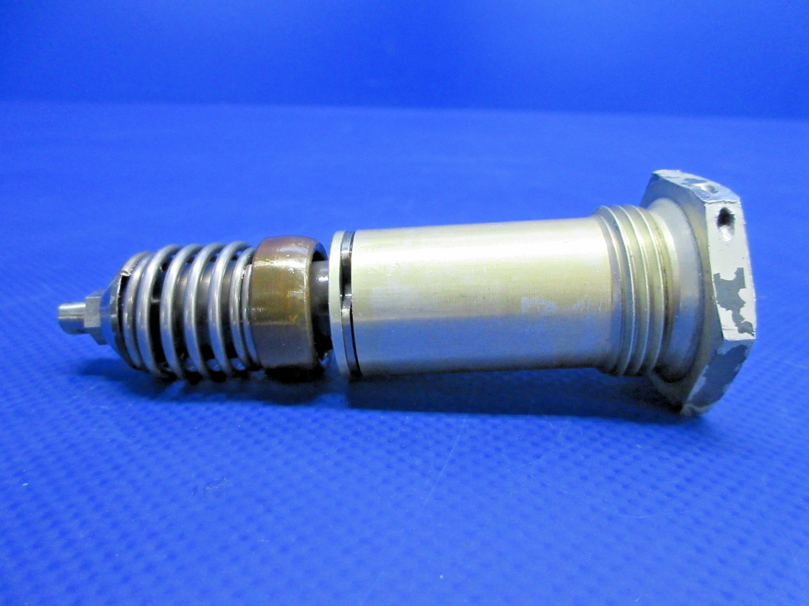 Lycoming / Beech D95A Travel Air Vernatherm Valve P/N 53E22144A (0326-821)6