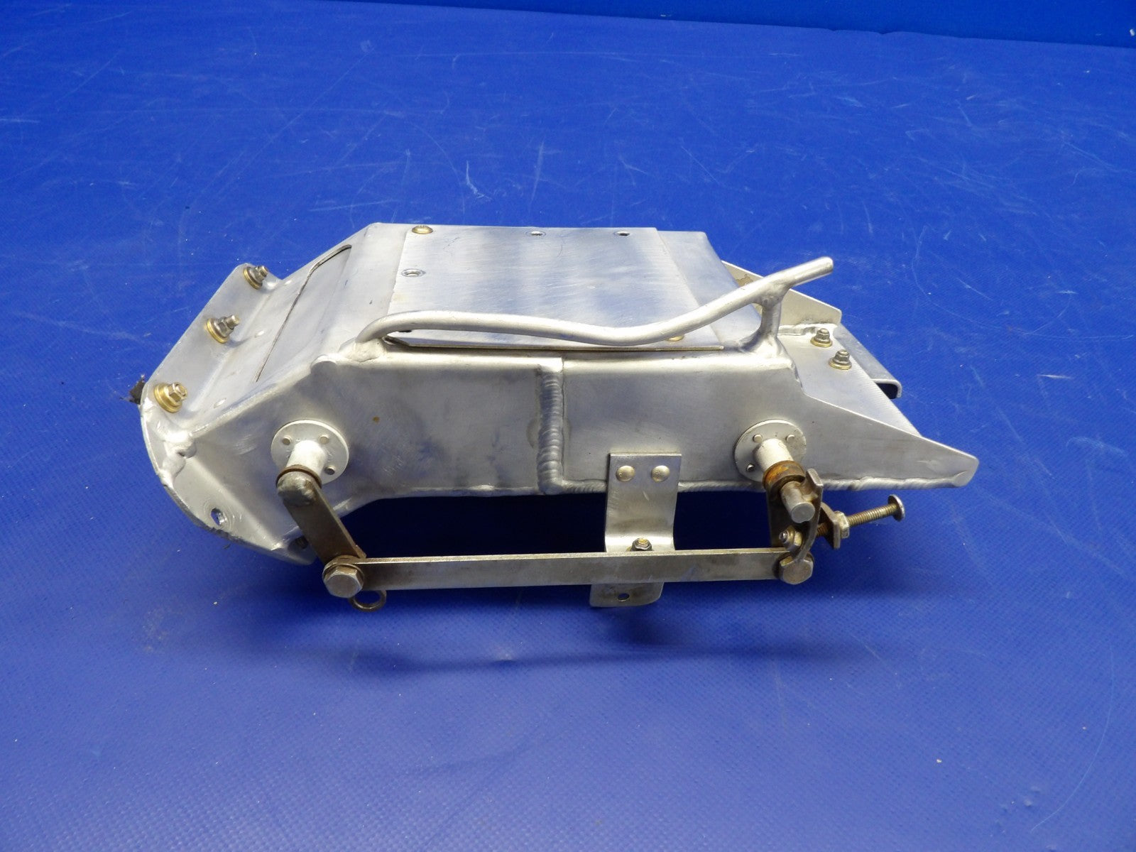 Beech D95A Travel Air Left Hand Air Box P/N 95-919117-5 (0226-514)10