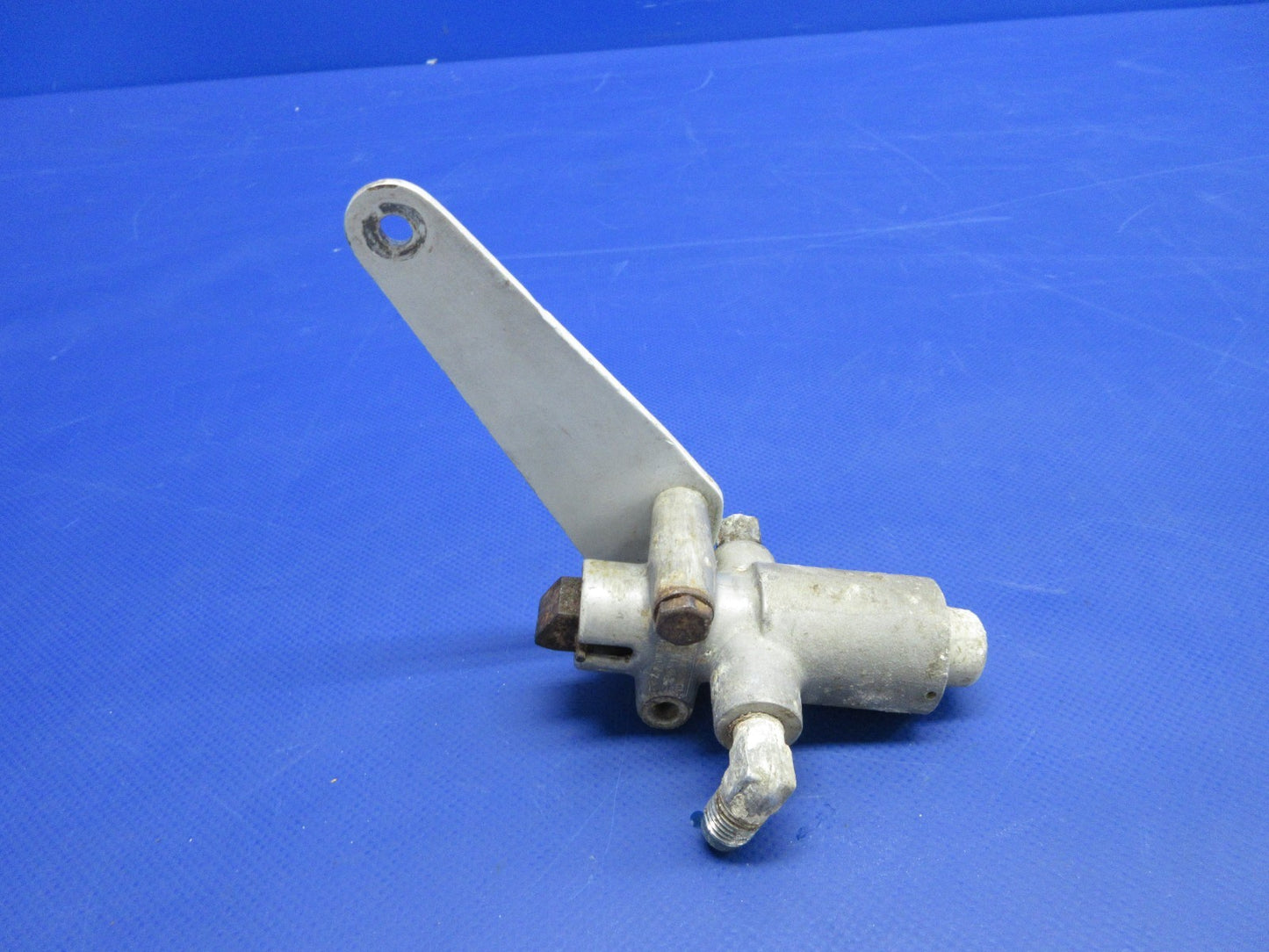 Globe GC-1B Swift RH Landing Gear Down Lock P/N 16404R (0326-788)0