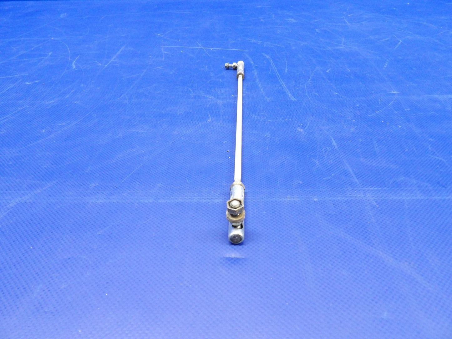 Beech D95A Travel Air Left Hand Nose Gear Door Rod P/N 35-825191-5 (0326-405)3