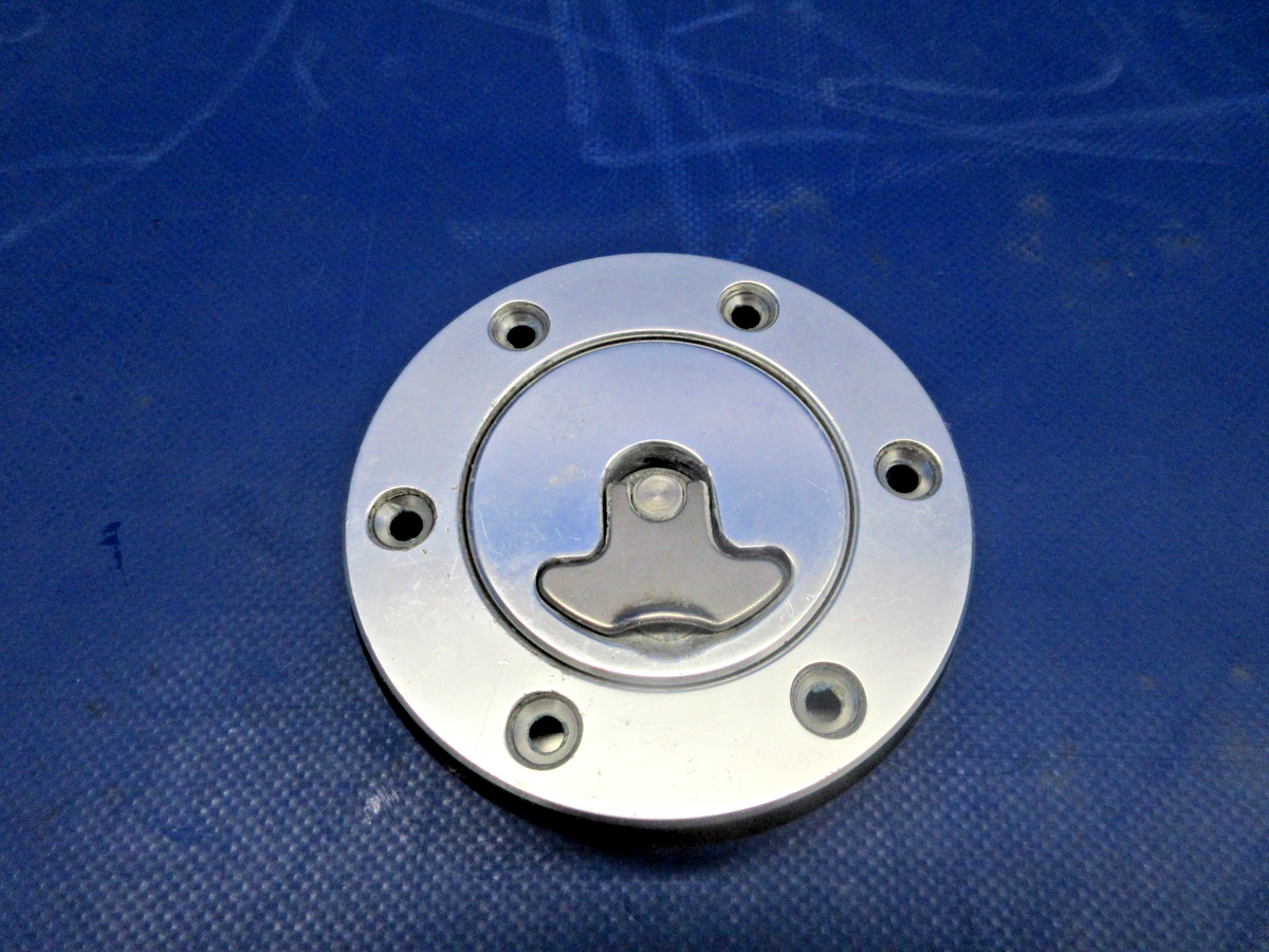 Diamond DA-40 Fuel Filler Cap P/N A36L.NR36C LOT OF 2 (0726-836)5