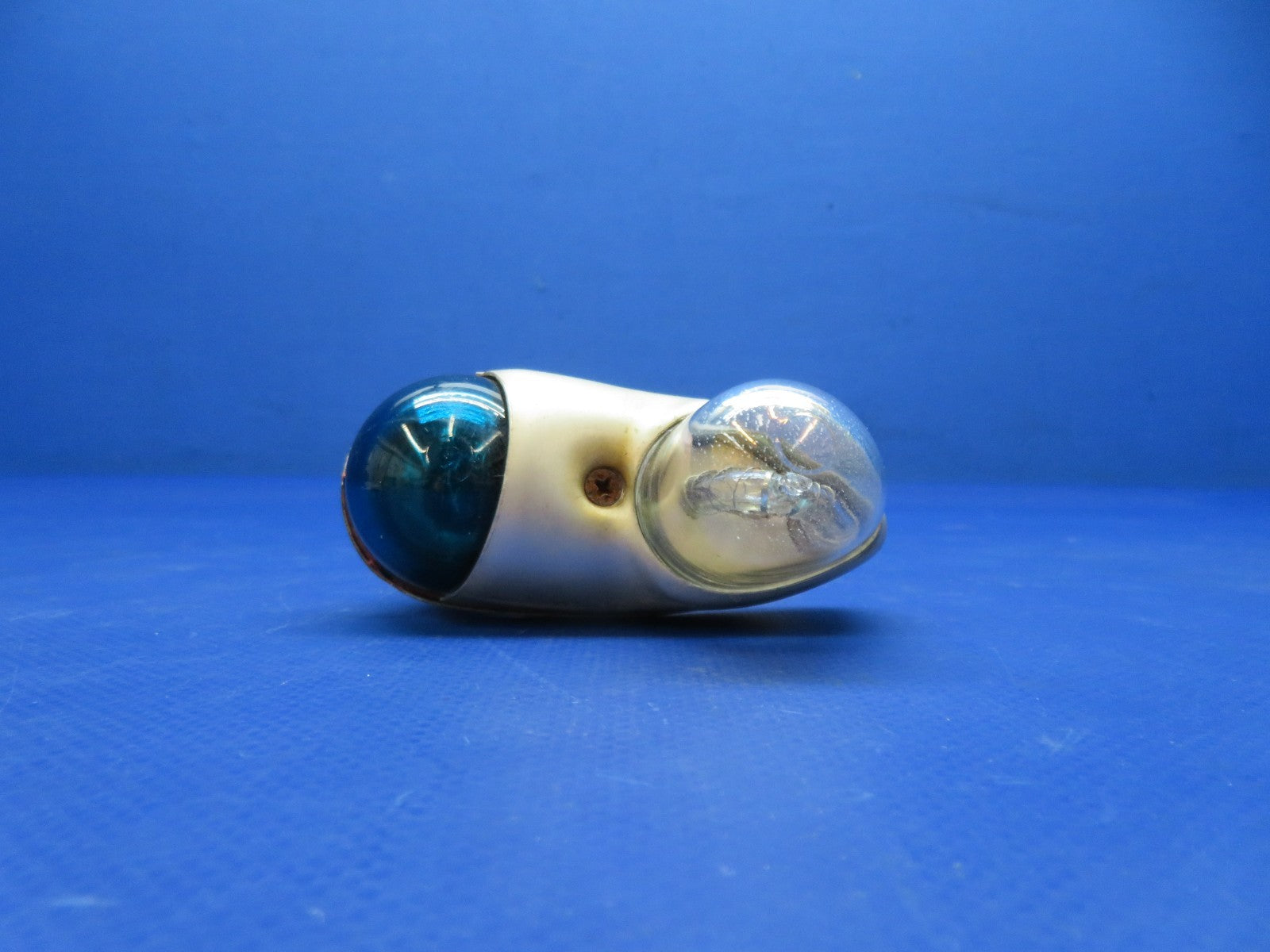 Beech F35 Bonanza RH Wing Tip Light w/ Strobe P/N 35-361702-4 TESTED (0326-193)2