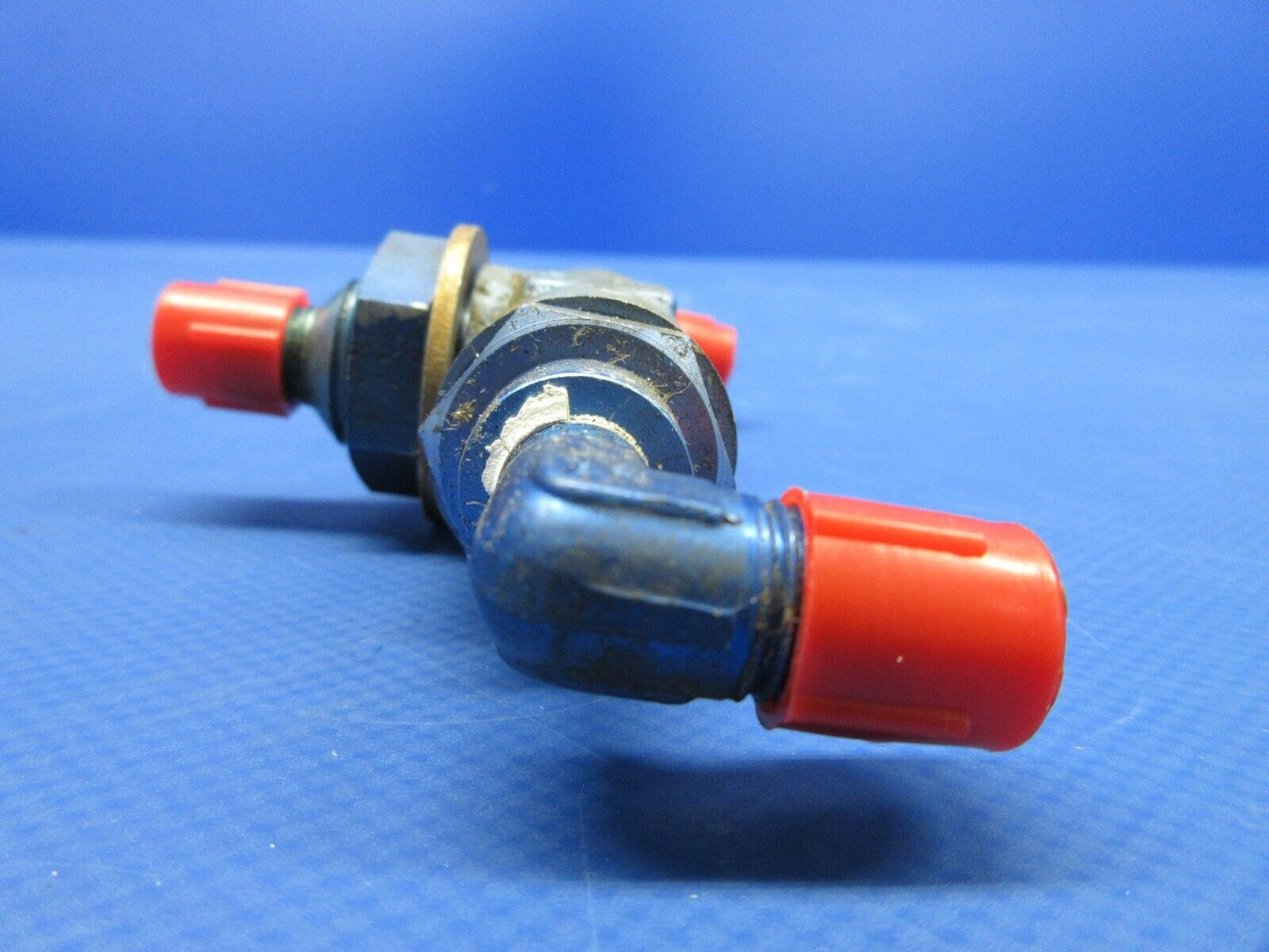 Piper Hoof Prod Emergency Gear Extension Shuttle Valve 492-047 (0624-829)