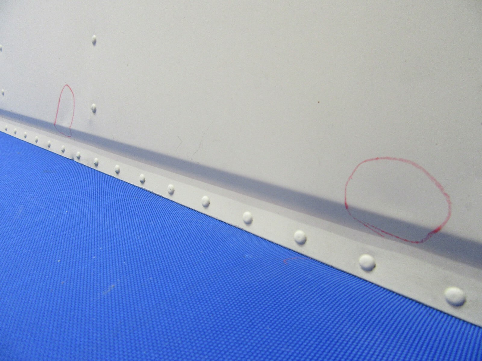 Beech B55 Baron LH Flap Assembly P/N 95-160000-607 (1020-239)3