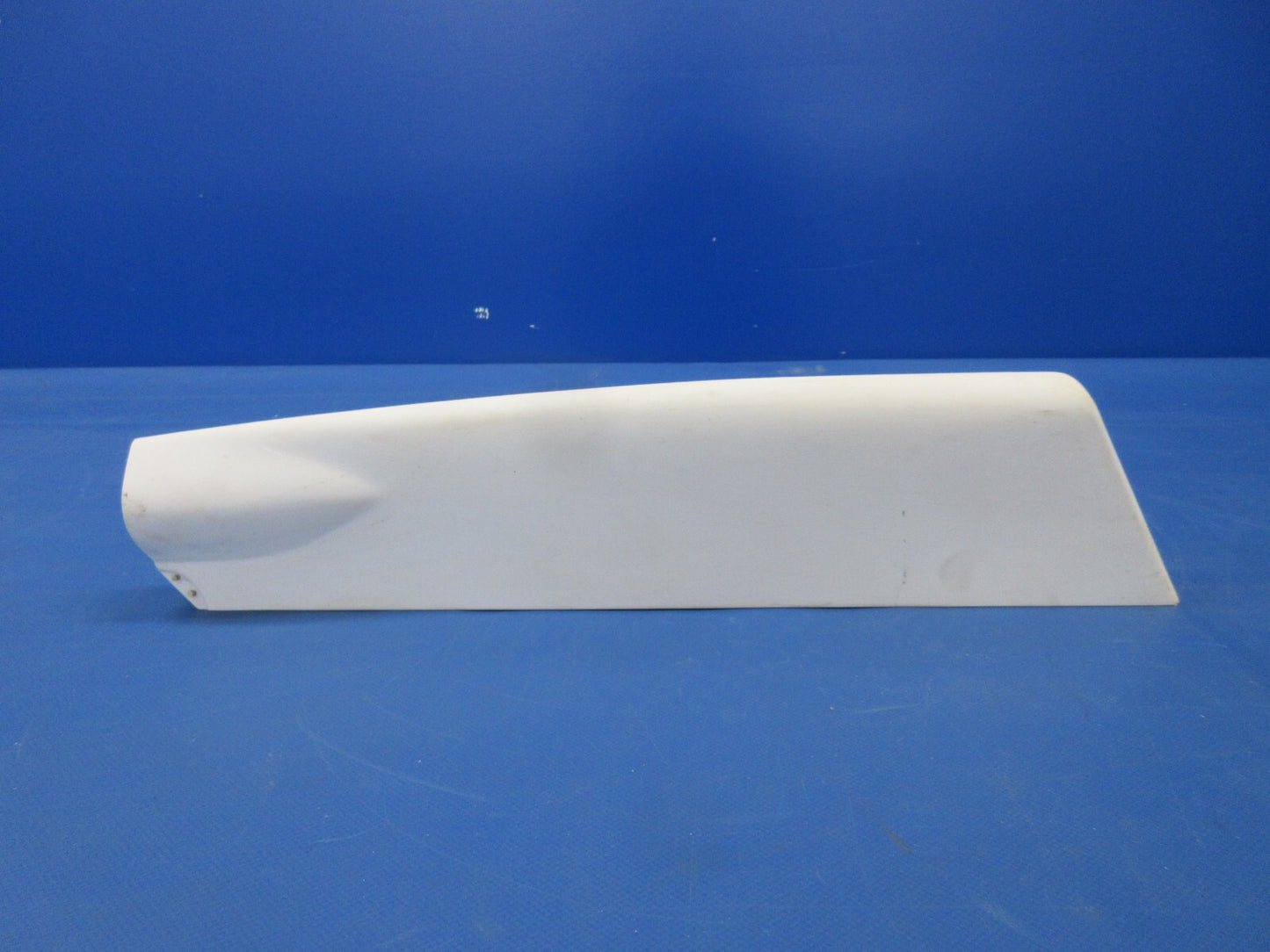 Cessna 150 Rudder Tip and Cap P/N K0431013-3-791 NOS (0624-1439)5