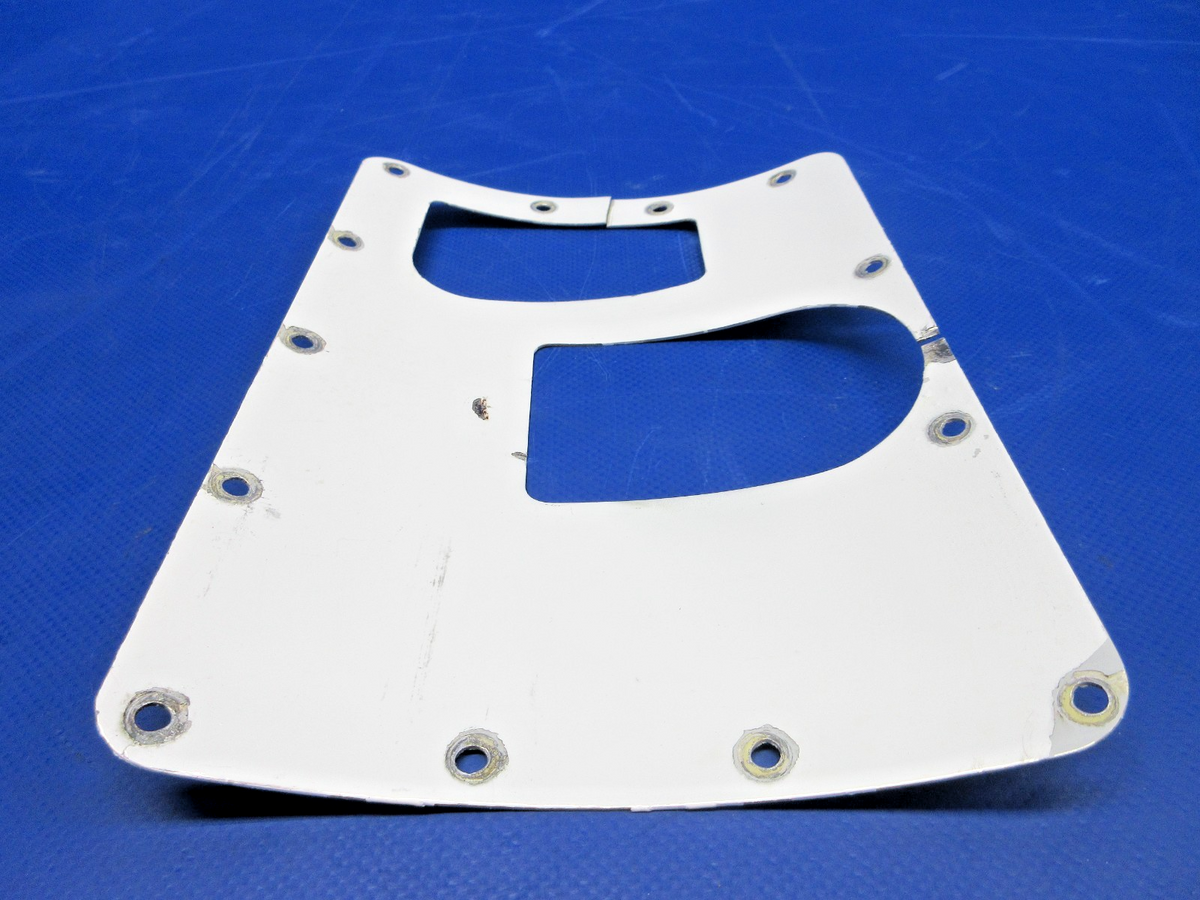 Piper PA-31T1 Flap Actuator Access Plate LH & RH P/N 29188-02 & -03 (0626-800)5
