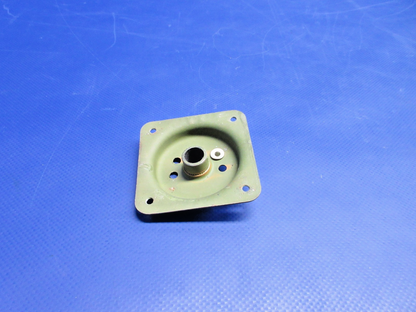 Cessna 172 / 172M Cabin Door Handle Shaft Plate P/N 0413195-5 (0926-863)0