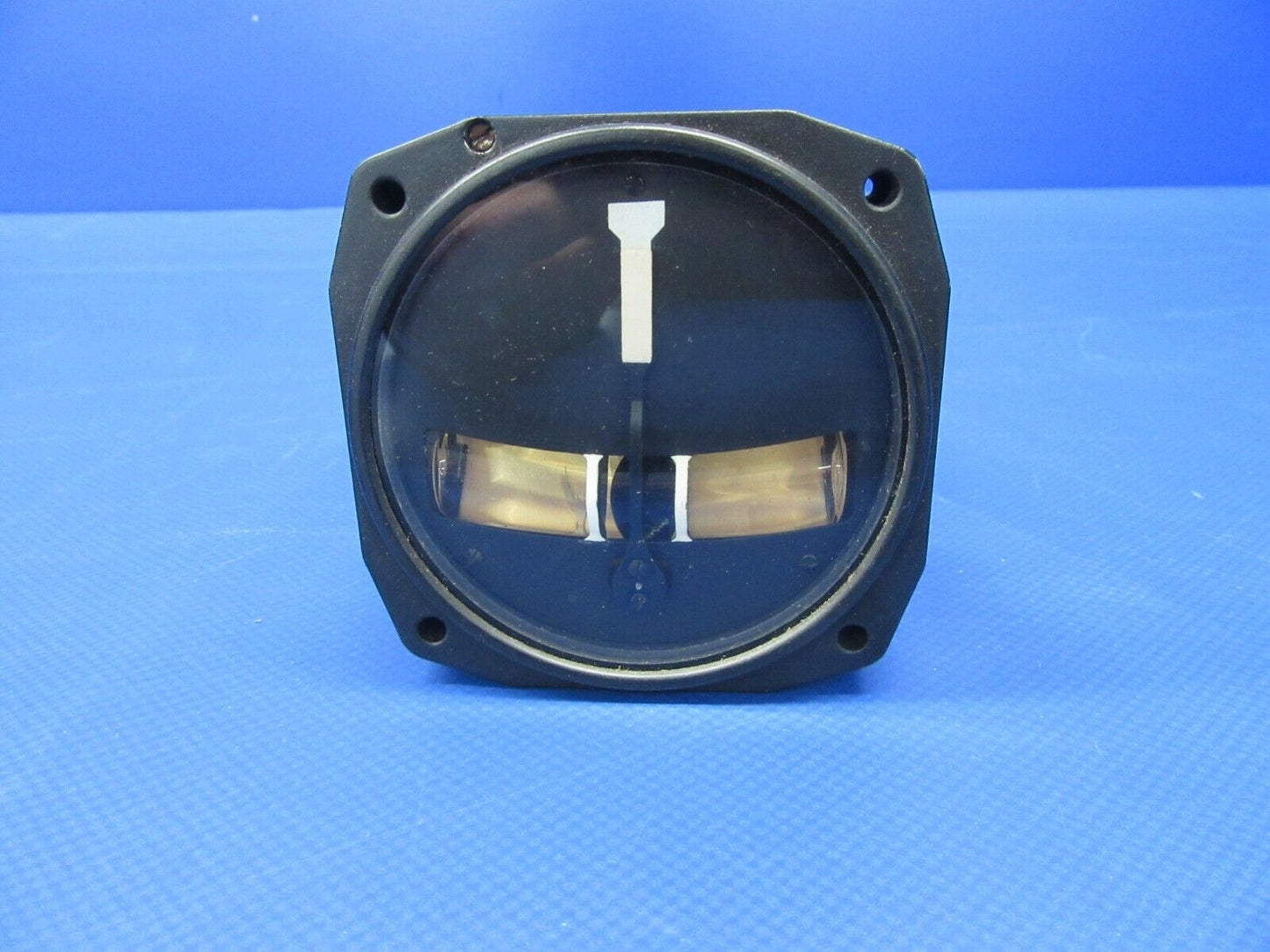 Pioneer Vacuum Powered Turn and Bank P/N 1722-2AD-A2 CORE (0324-25)