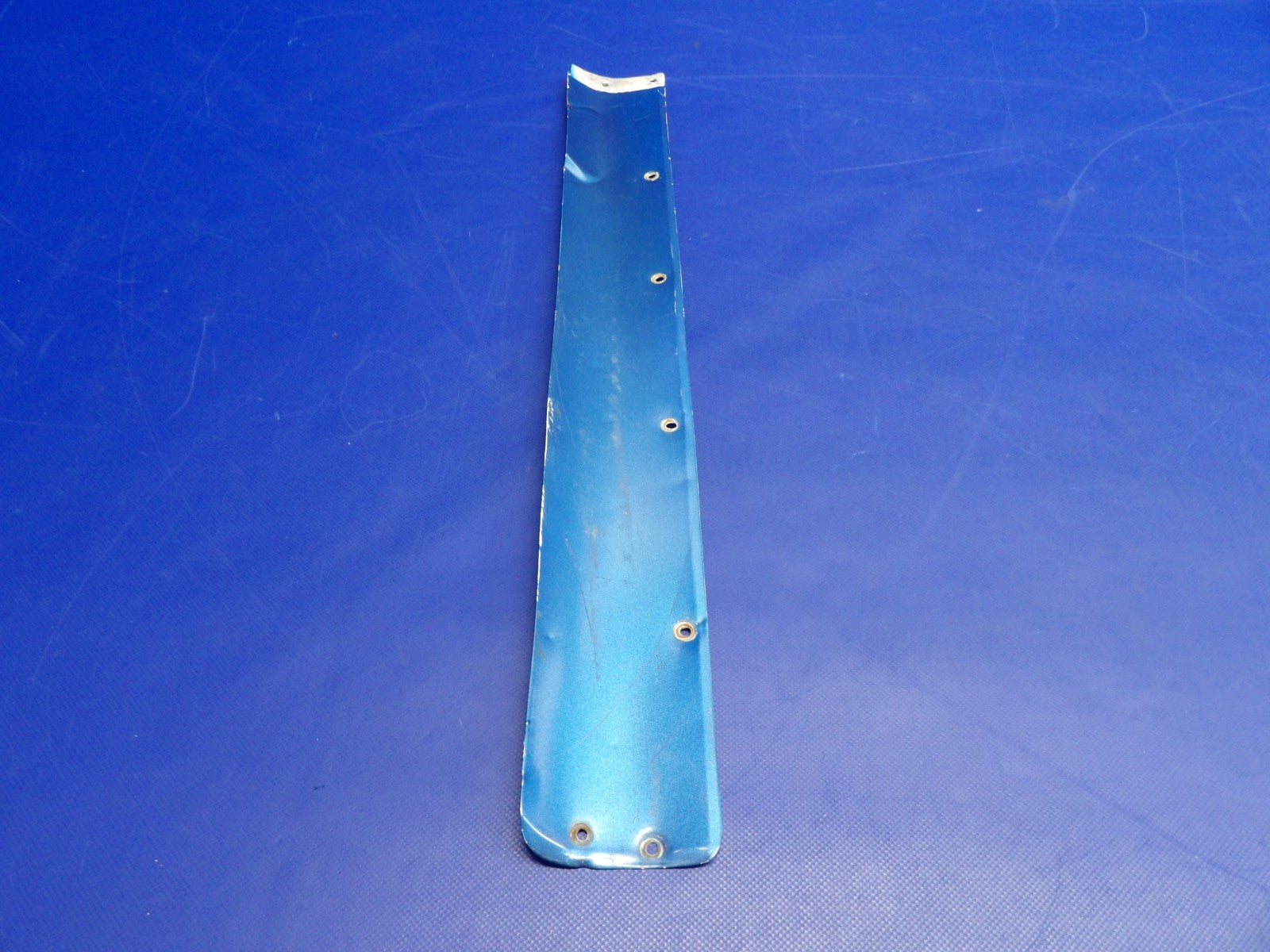 Cessna 421 Upper Wing Tip Tank Fairing LH&RH P/N 5023000-5 & -6 (0626-1493)10