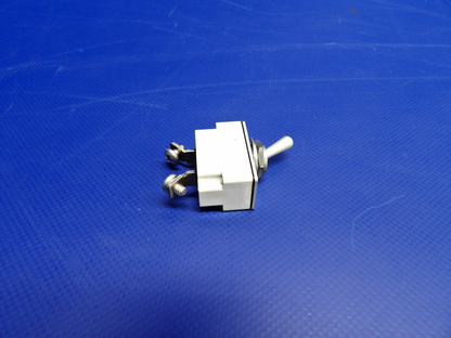 Klixon Circuit Breaker 15 Amps P/N 7270-5-15 NOS (0426-1269)6