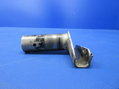 Piper PA-34-200T Seneca II Flap Torque Tube & Rod Assy LH  62764-00 (0524-1232)