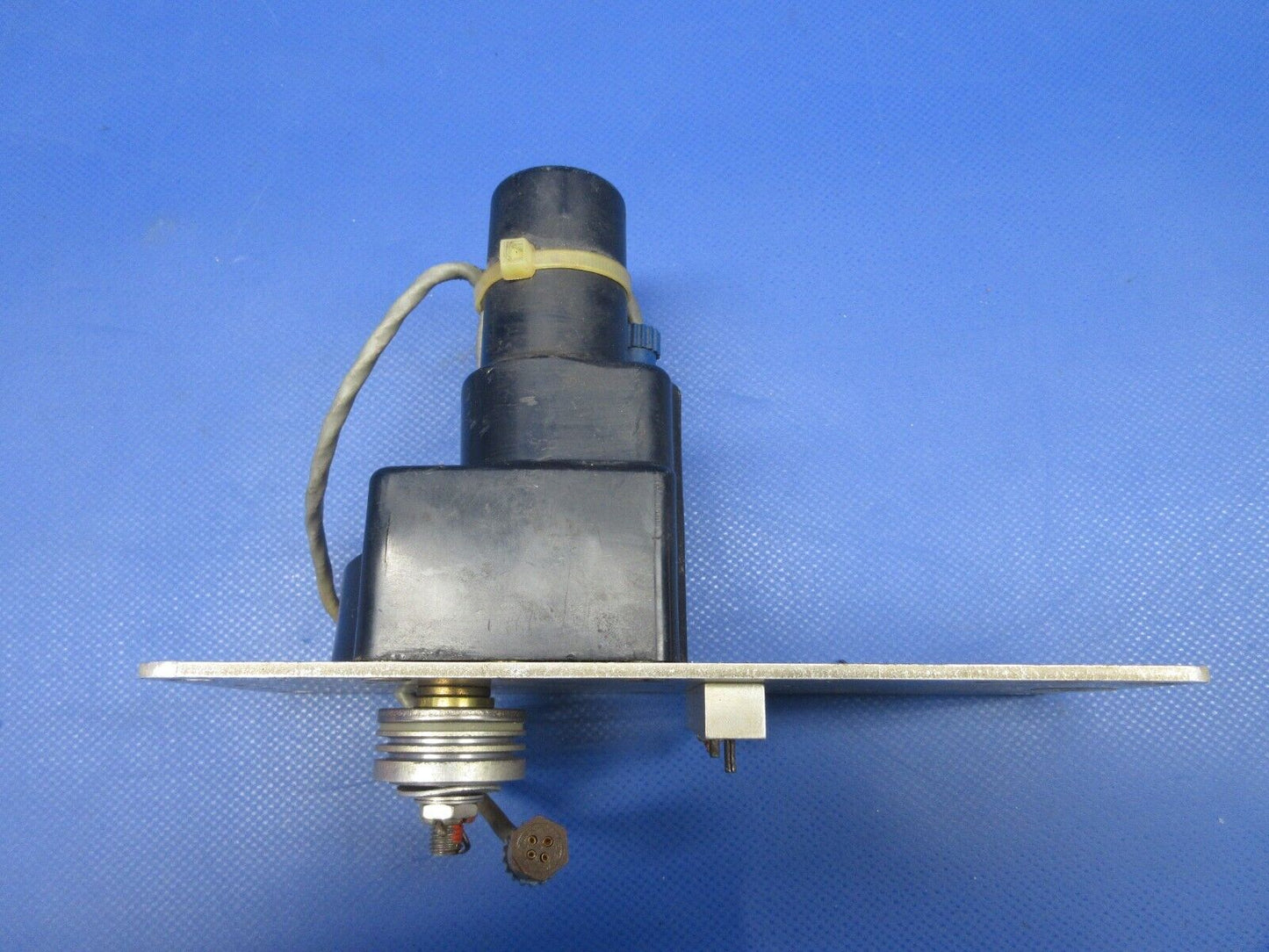 Edo-Aire Mitchell Trim Servo P/N 1C469-3-429 (0424-1159)