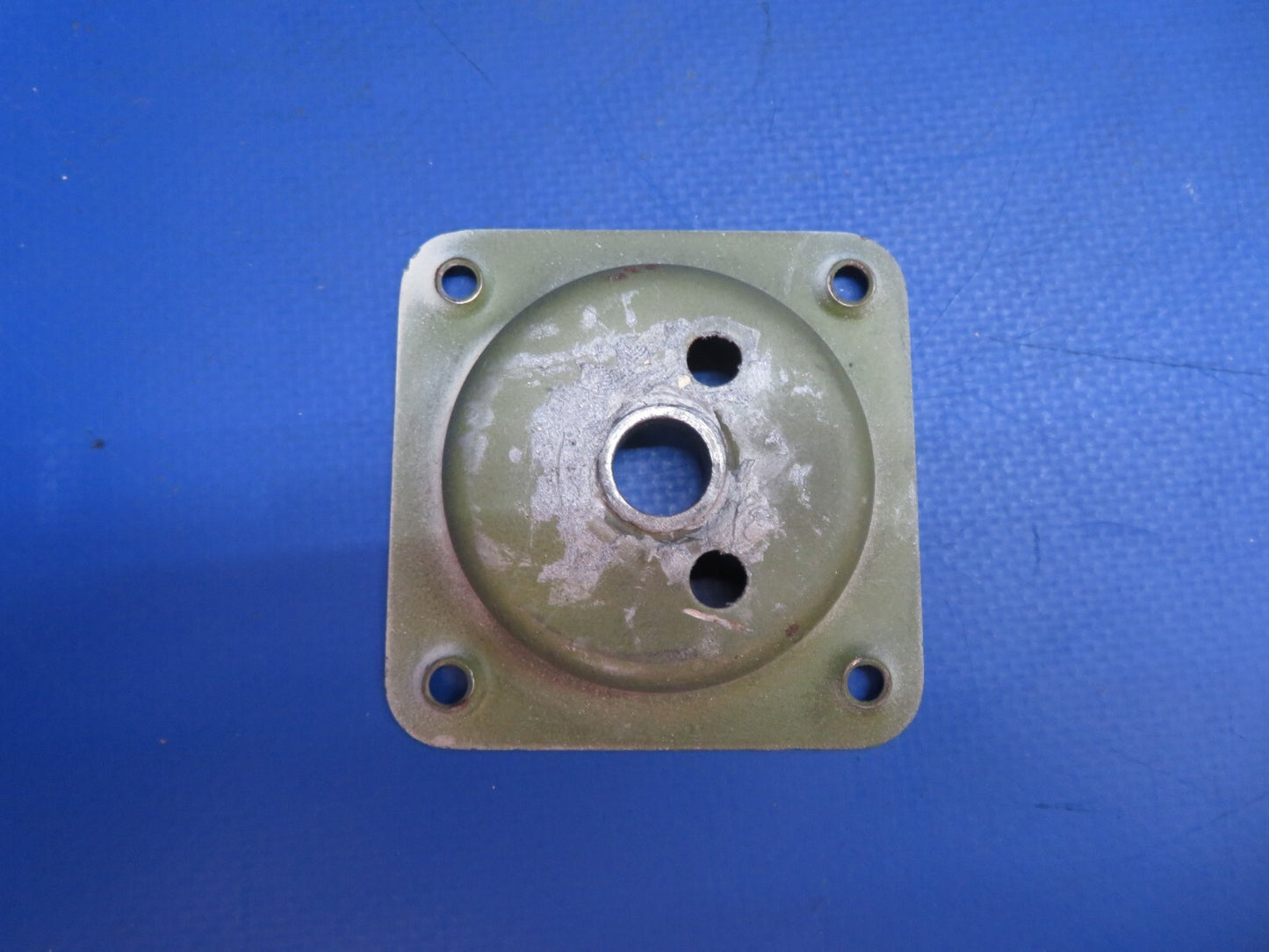 Cessna 172 / 172E Door Handle Plate Assy P/N 0413195-3 (0223-867)0