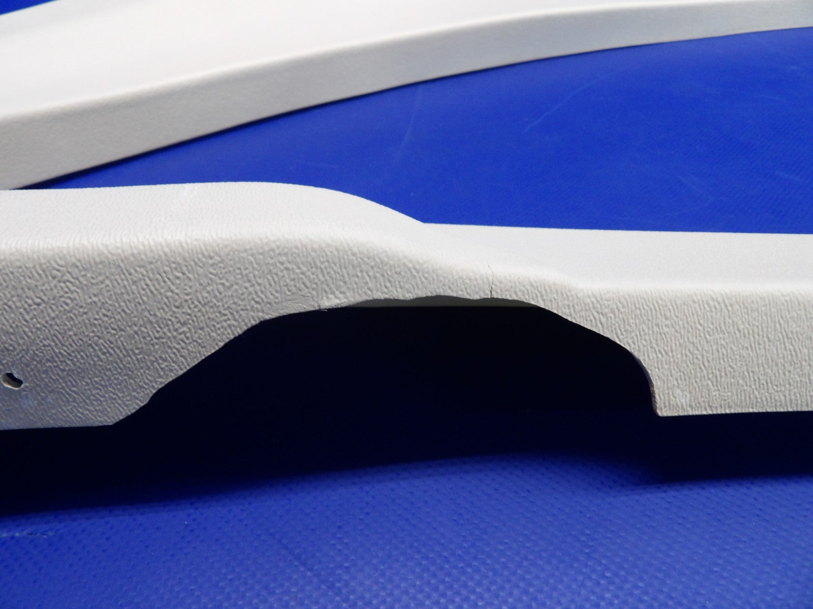 Cessna 172 / 172G RH + LH Rear Window Mouldings P/N 0500210-40 & -41 (0326-2029)5