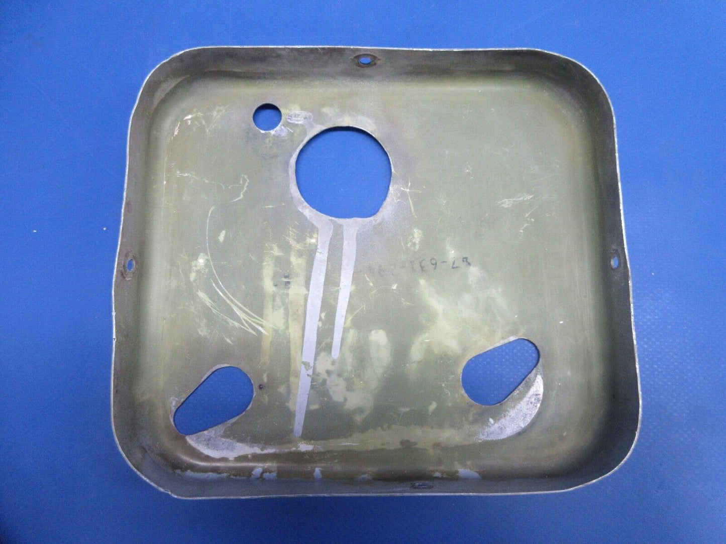 Bell 47J-2 Push-Pull Throttle Can Box Cover P/N 47-631-294-1 (1124-925)