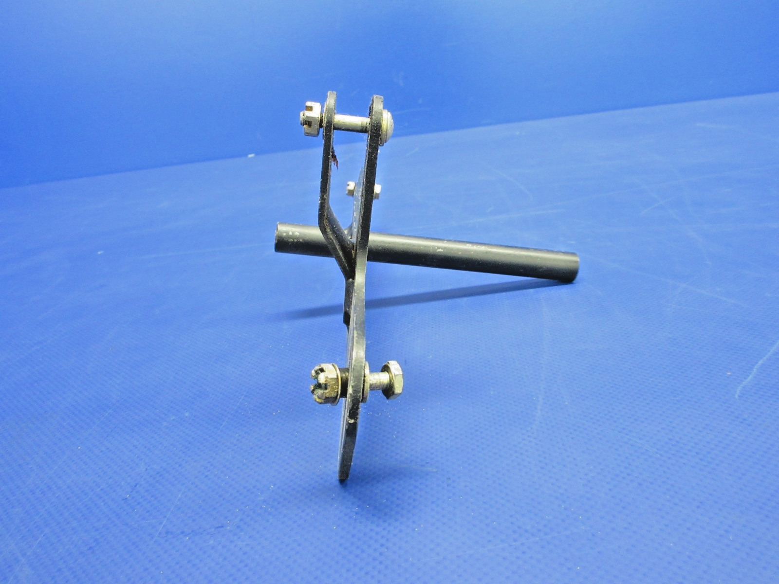 Piper PA-28 Aileron Bellcrank LH & RH P/N 35614-10 & -11 (0426-737)7