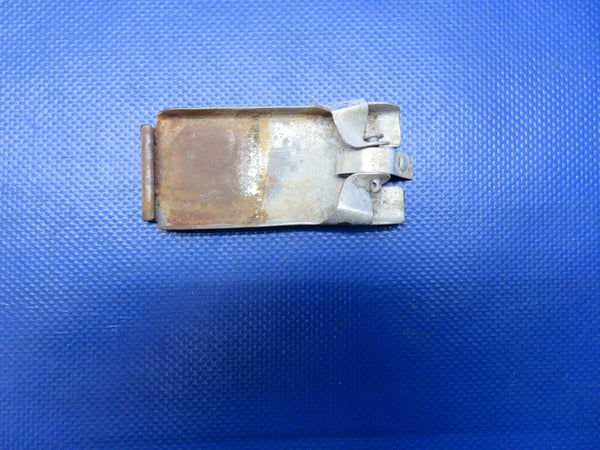 Cessna 150 / 152 Door Latch P/N 0413388-1 FOR PARTS (0724-1831)