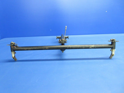 Piper PA-34-200T Seneca II Central Column Tee Bar Assy P/N 62703-34 (0524-2077)