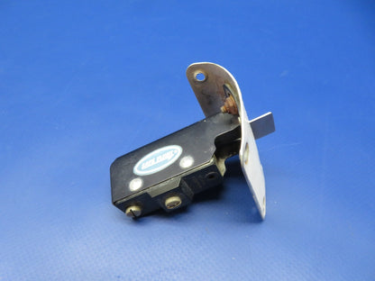 Piper PA-28-140 Safe Flight Lift Detector 14/28v C52207-7 TESTED (0326-135)11
