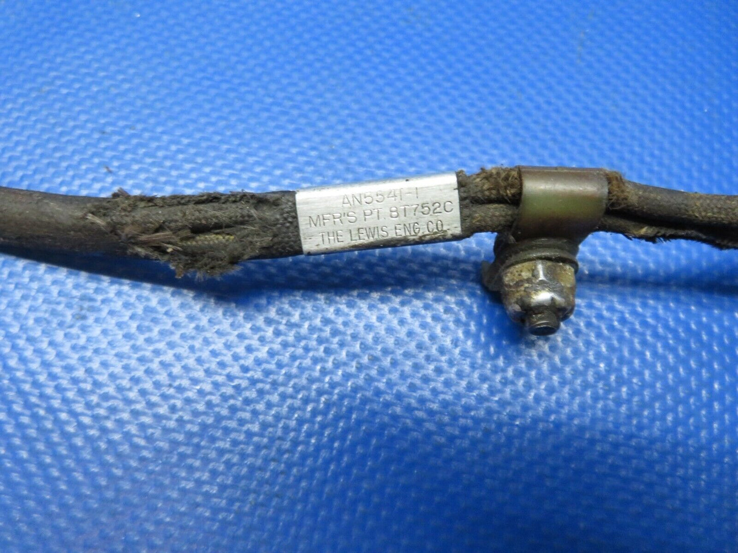 Piper PA-23-250 Aztec Lewis Bayonet Temp Probe P/N AN5541-1 TESTED (0724-105)