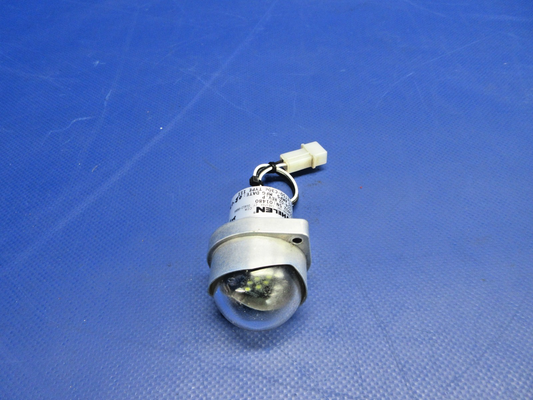 Whelen LED AFT Vertical Position Light 28V 01-0771554-02 TESTED (0626-895)0