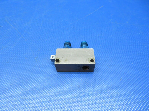 Beech 19A Musketeer Distribution Block P/N 169-580001-105 (0624-139)