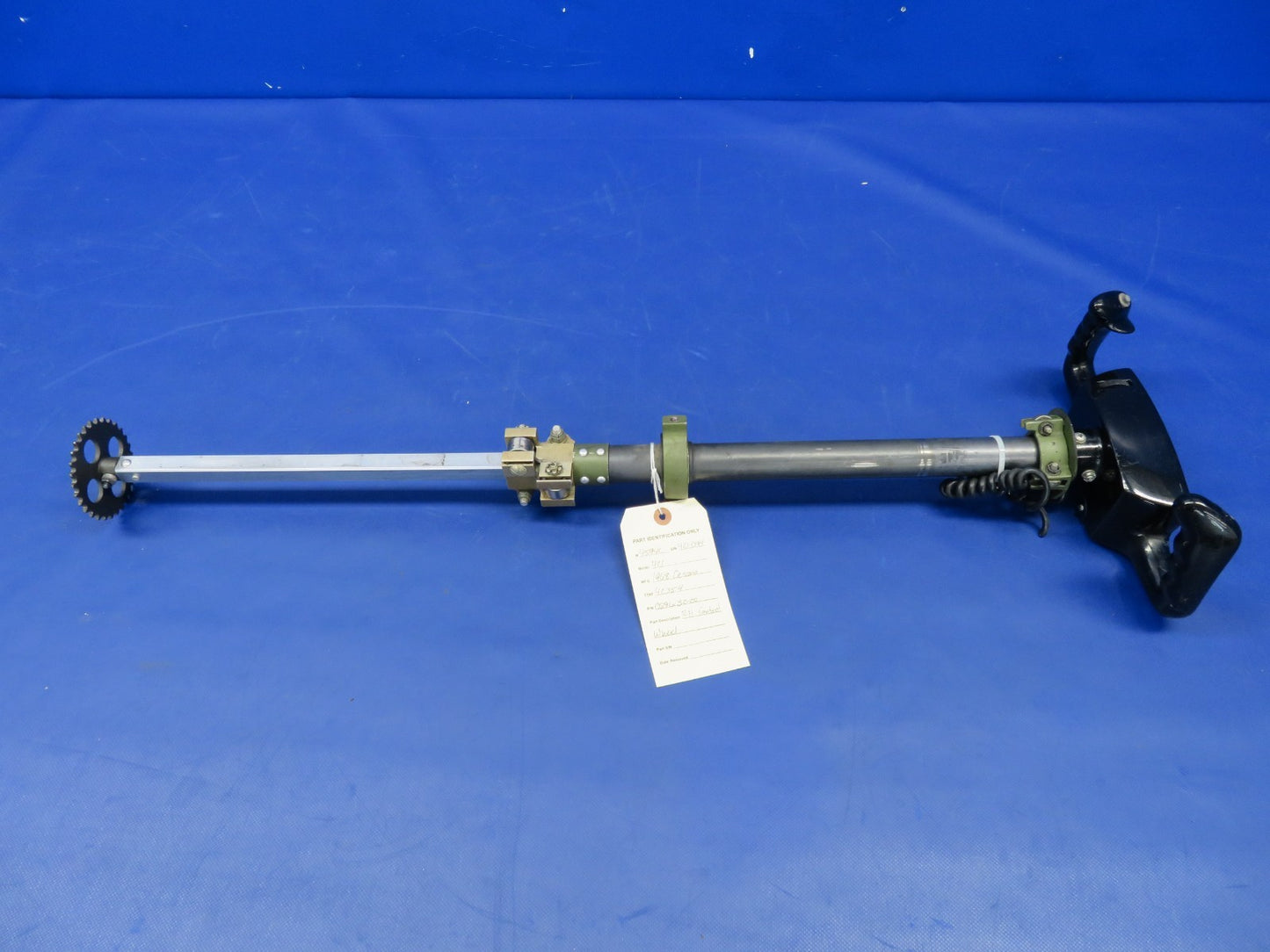 Cessna 421 RH Control Wheel P/N 0896132-20 (0726-435)5