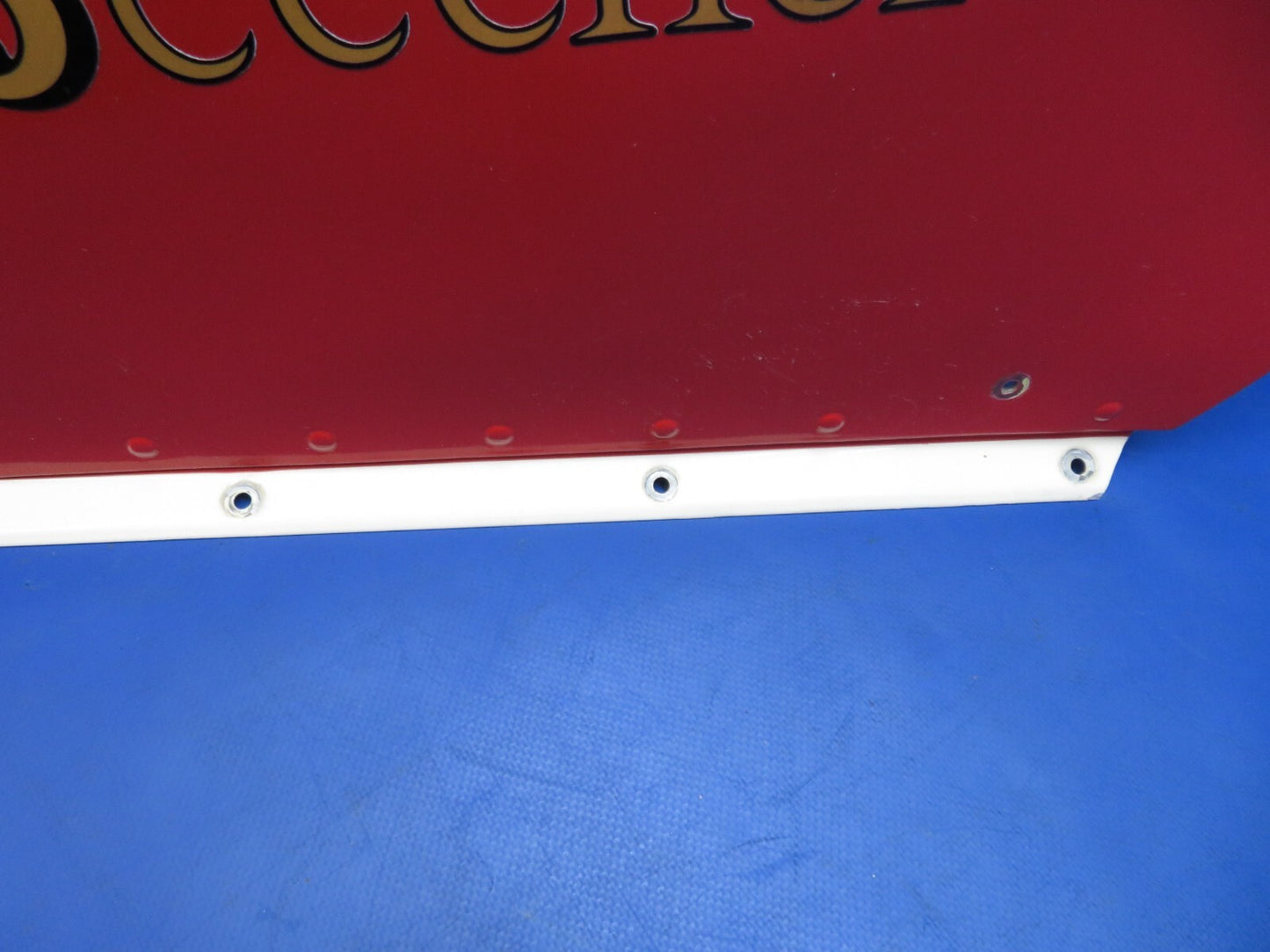 Beech 95-B55 Baron Dorsal Saddle P/N 96-440015-85 NO RETURNS (0523-994)8