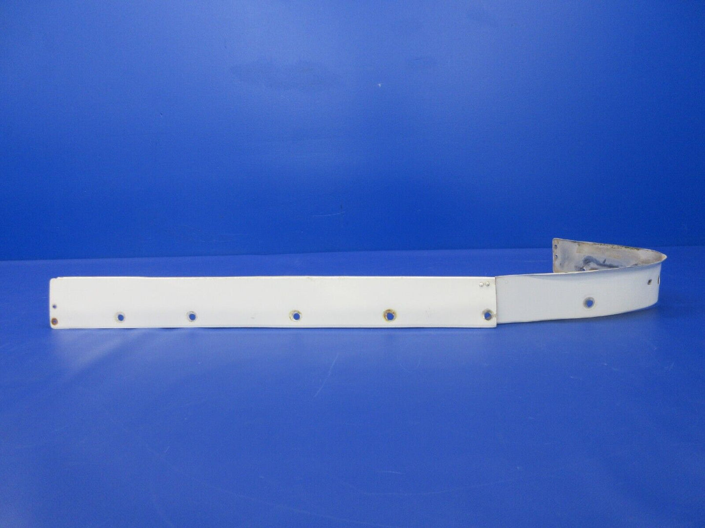 Early Cessna 210 LH Wing Lower FWD Fillet P/N 1200080-1 (1224-2068)