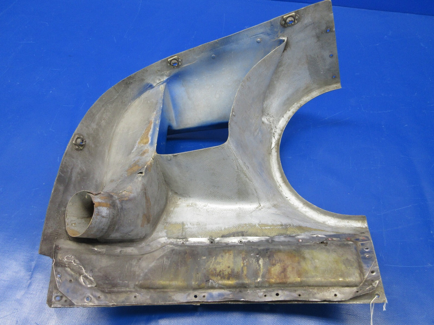 Cessna 210 Nose Cap Assembly LH P/N 1250956-1 (1223-732)9