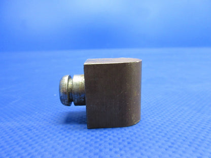 Cessna 310 / 310I Seat Pivot Stud P/N 0812852-1 (0326-831)4