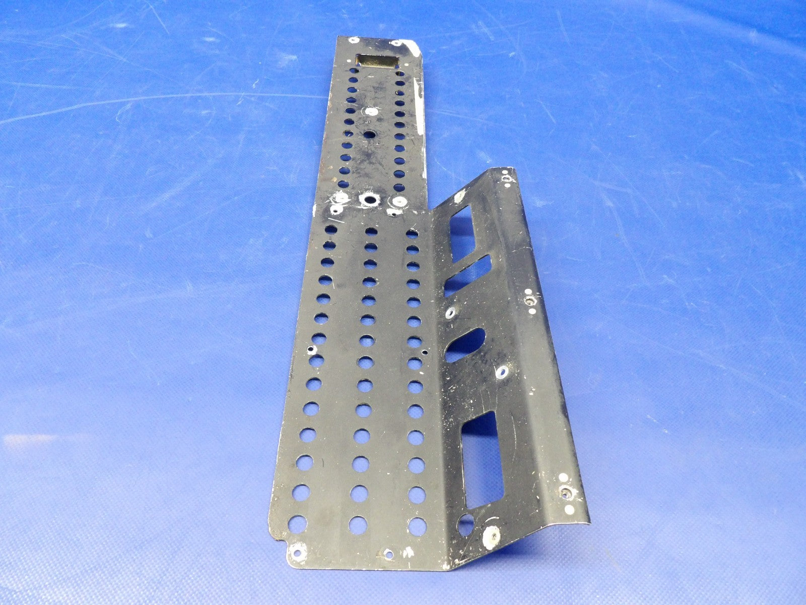 Piper Cheyenne Circuit Breaker Panel Cover LH + RH P/N 48179-72 (0626-1330)2