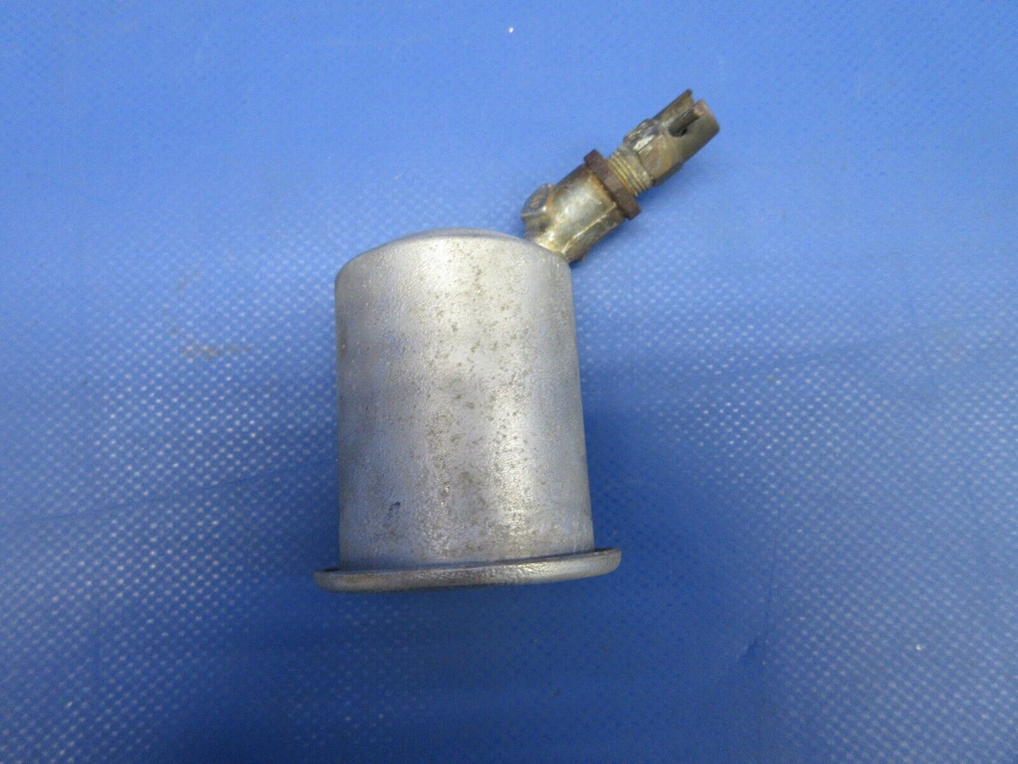 Piper PA-28-181 Archer Fuel Gascolator Assy With Bracket 62301-03 (0524-1044)