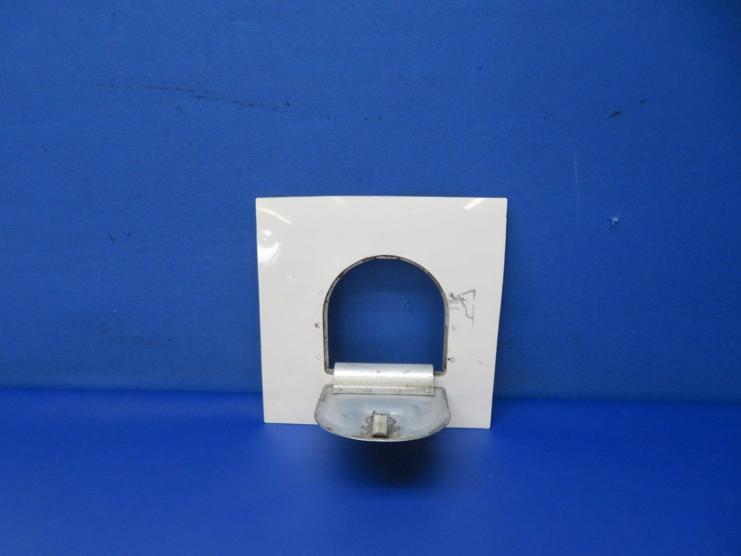 Cessna 182 / 182L Oil Door Top Cowl P/N 1552004-10 (0326-130)1