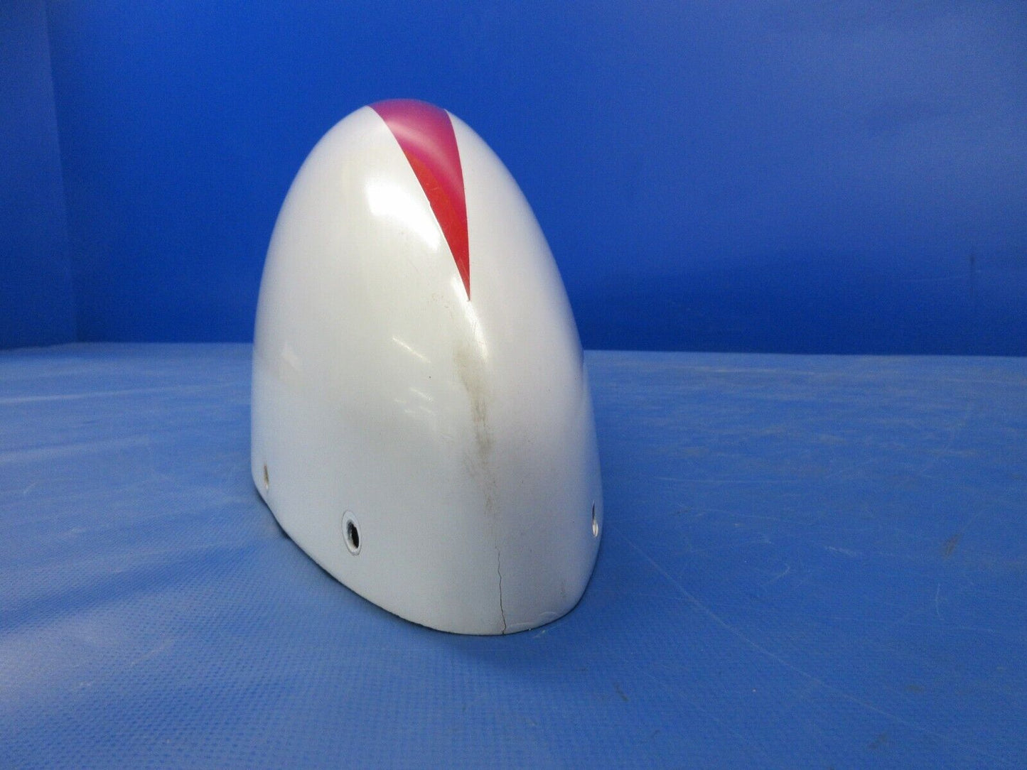 =Piper PA-28-140 Cherokee LH Wing Tip P/N 62090-00 (1024-2169)