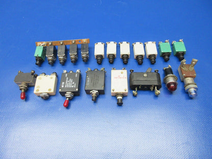 Piper PA-28-180 Circuit Breakers & Switches P/N 7277-2-2 LOT OF 20 (1124-1476)