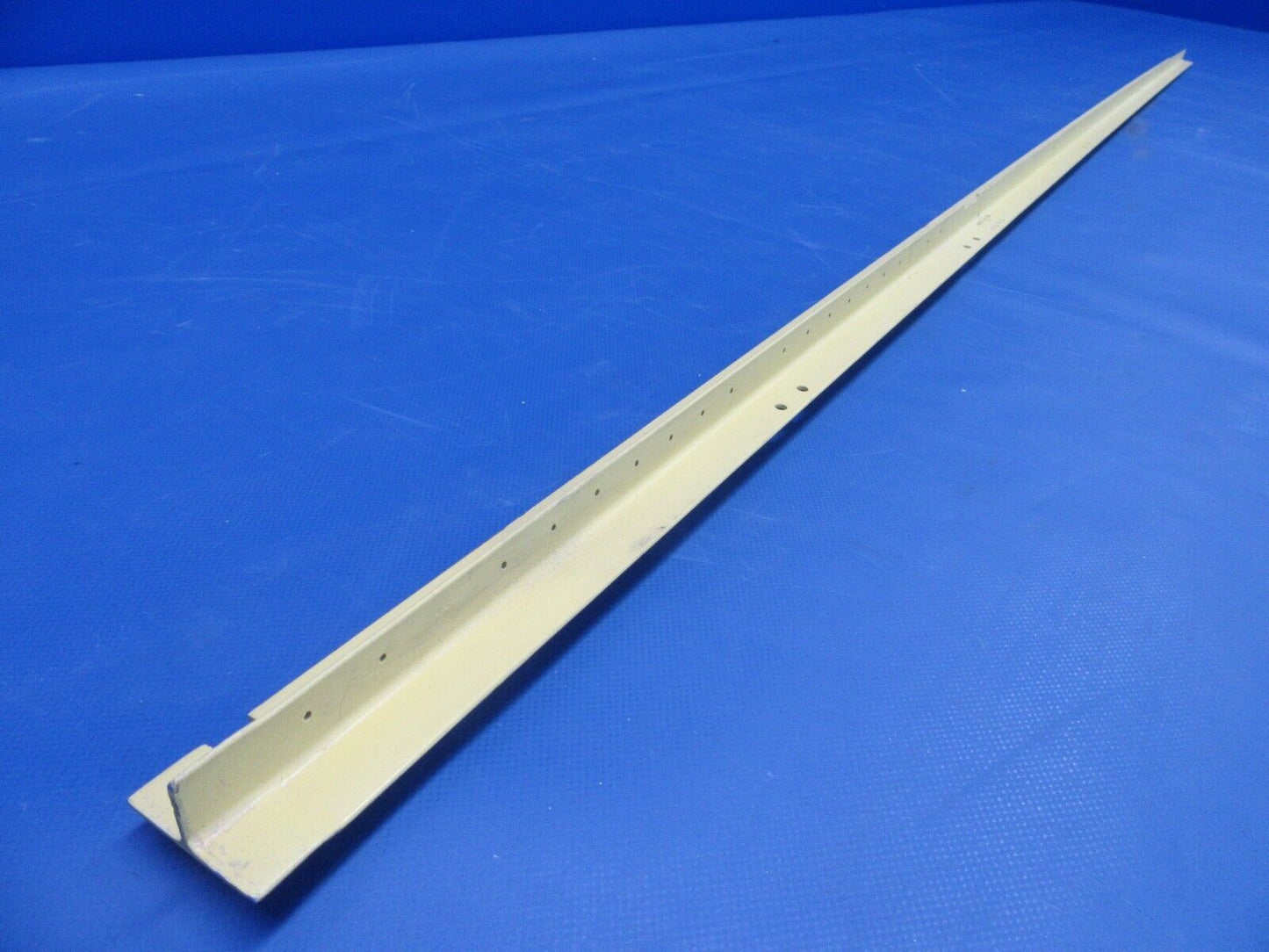 Cessna Citation LH Inboard Seat Track P/N 5511066-1 (0524-04)