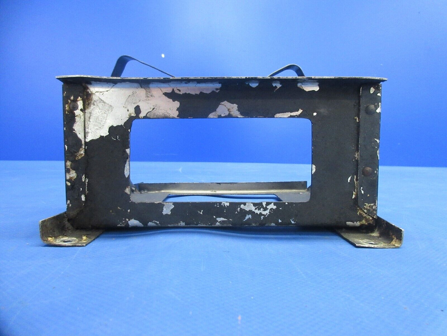 Champion 7ECA Citabria Battery Stand / Battery Box P/N 4-1107-3 (0824-780)