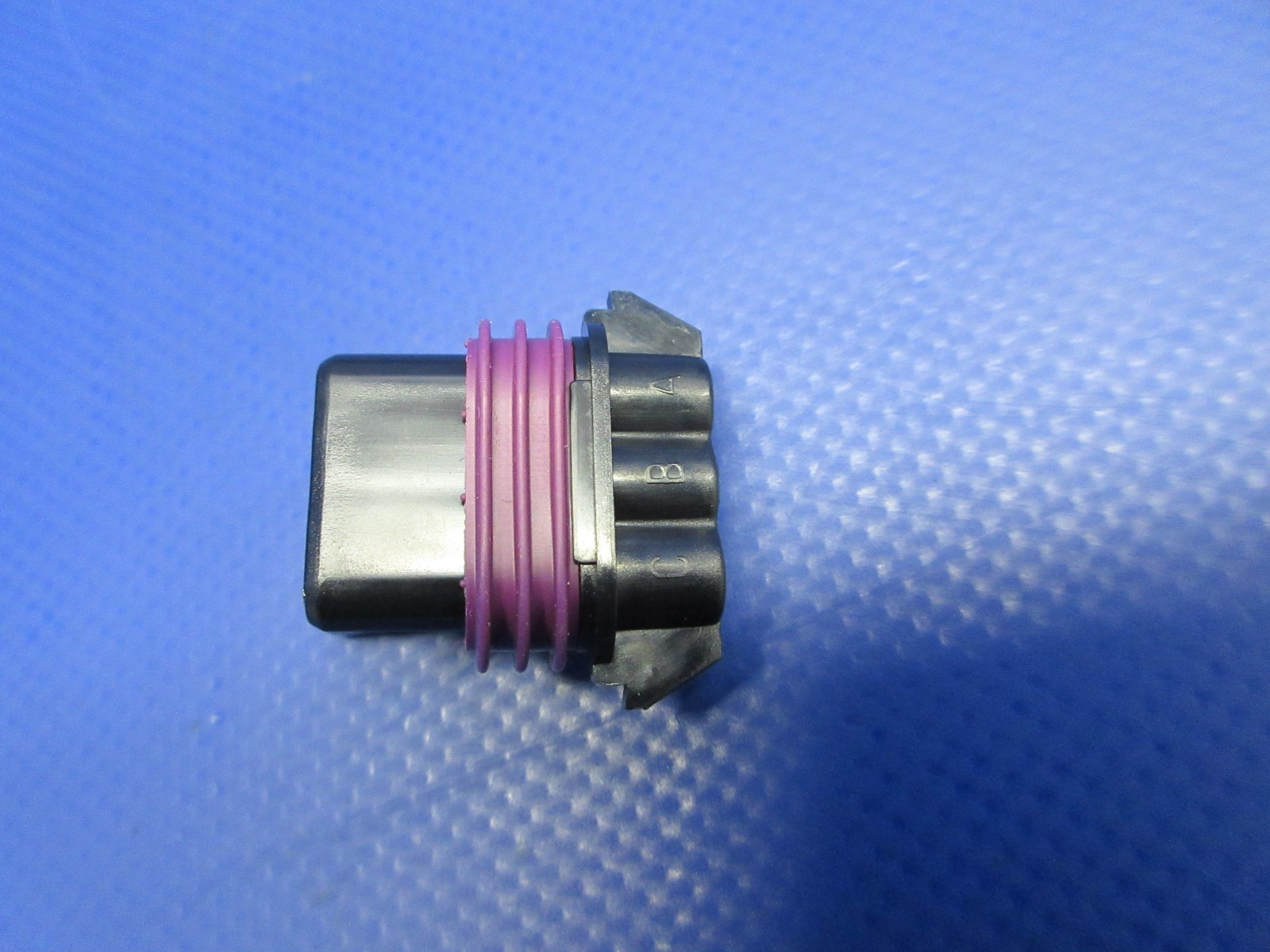 Cirrus Weldon Fuel Pump Connector Kit P/N 70673-001 NOS (0426-706)20