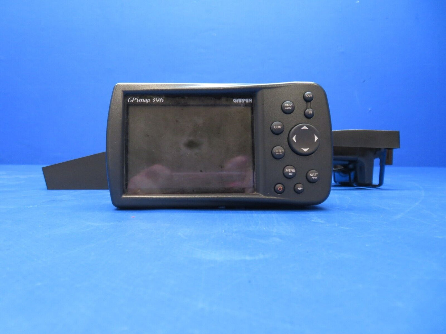 Garmin GPS Map 396 w/ Airgizmos Holder (0623-513)