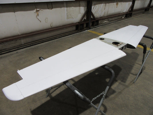 Cessna 172 / 172P / 172RG Horizontal Stabilizer P/N 2432000-201 (0326-38)0