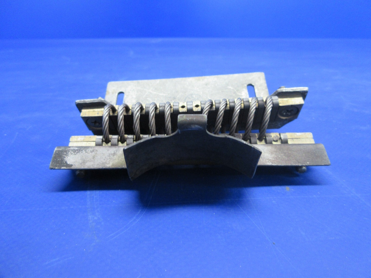 Cessna 310 / 310R Exhaust Clip Bracket & Isolator P/N 0852595-2 (0225-790)4