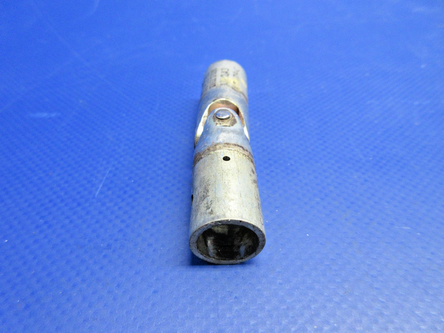 Cessna 172 Control Yoke Universal Joint P/N 0411257 (0826-728)10