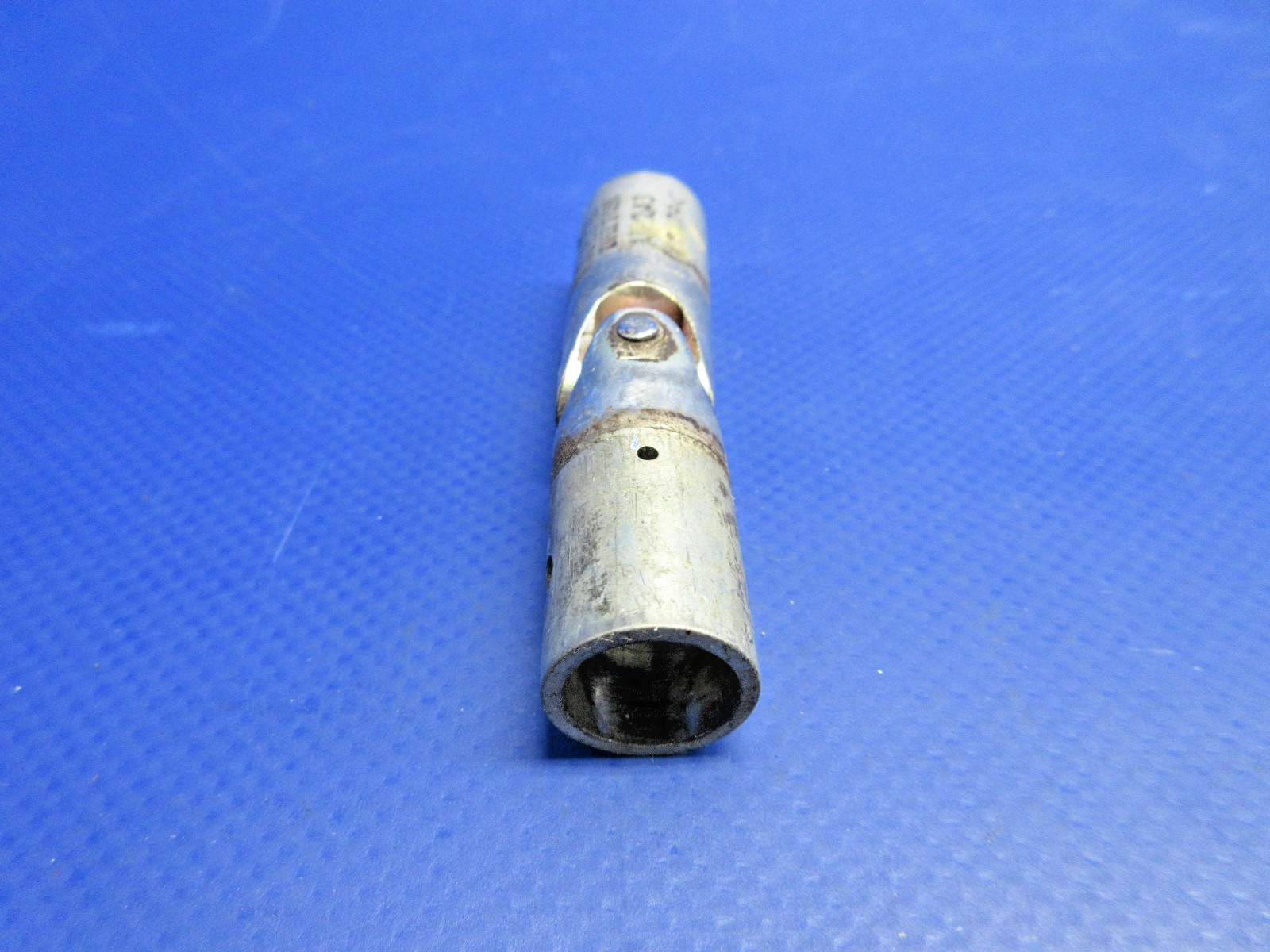 Cessna 172 Control Yoke Universal Joint P/N 0411257 (0826-728)10